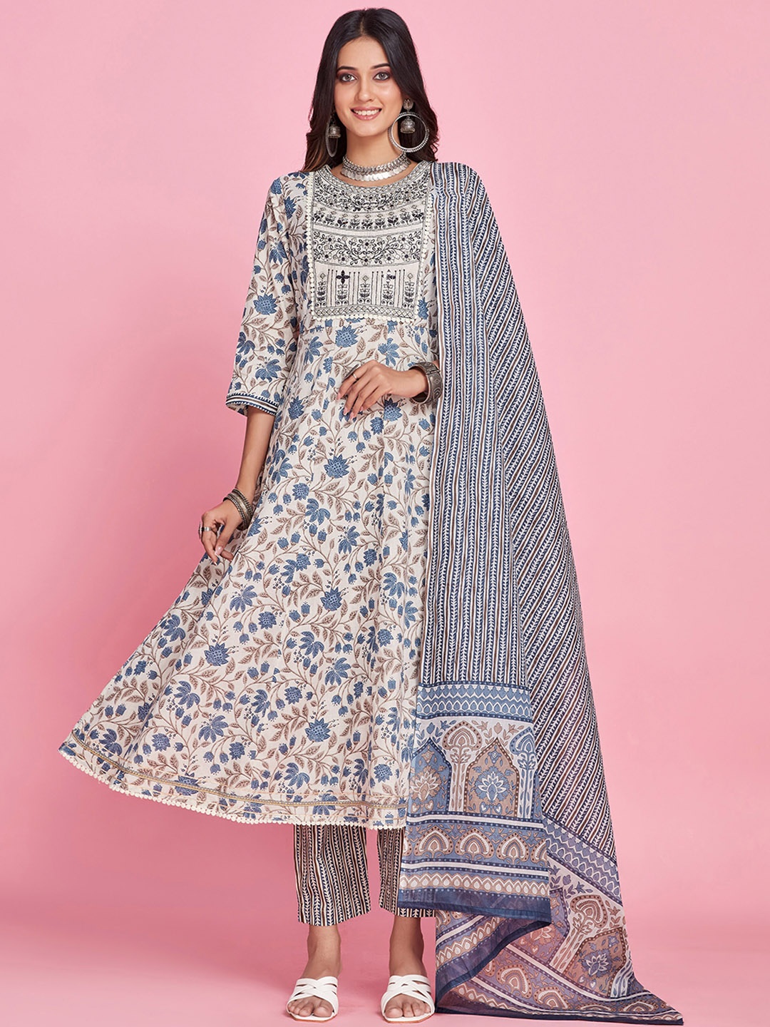 

Sangria White Floral Printed Thread Work A-Line Kurta & Trouser With Dupatta