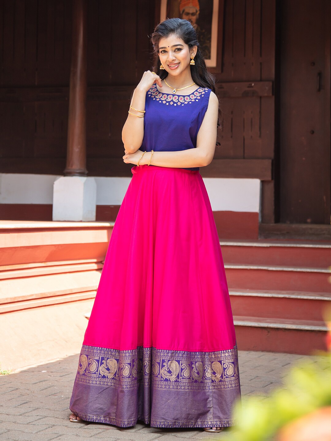 

Maybell Embroidered Ready To Wear Lehenga Choli, Blue