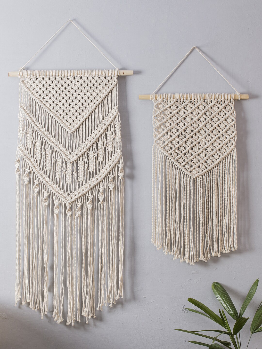 

Decazone 2 Pieces Beige Macrame Cotton Hanging Wall Decor