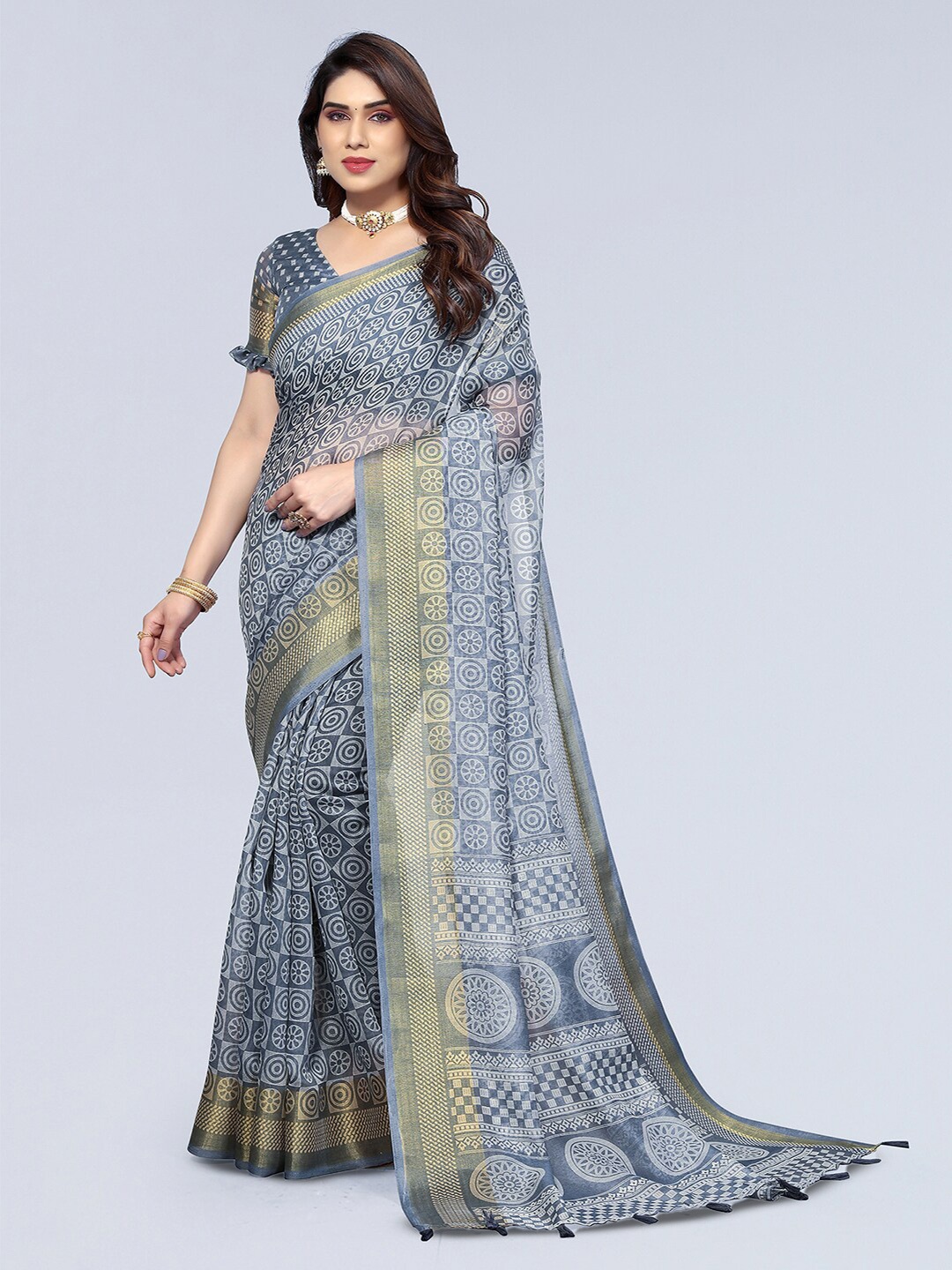 

KALINI Geometric Printed Zari Saree, Grey