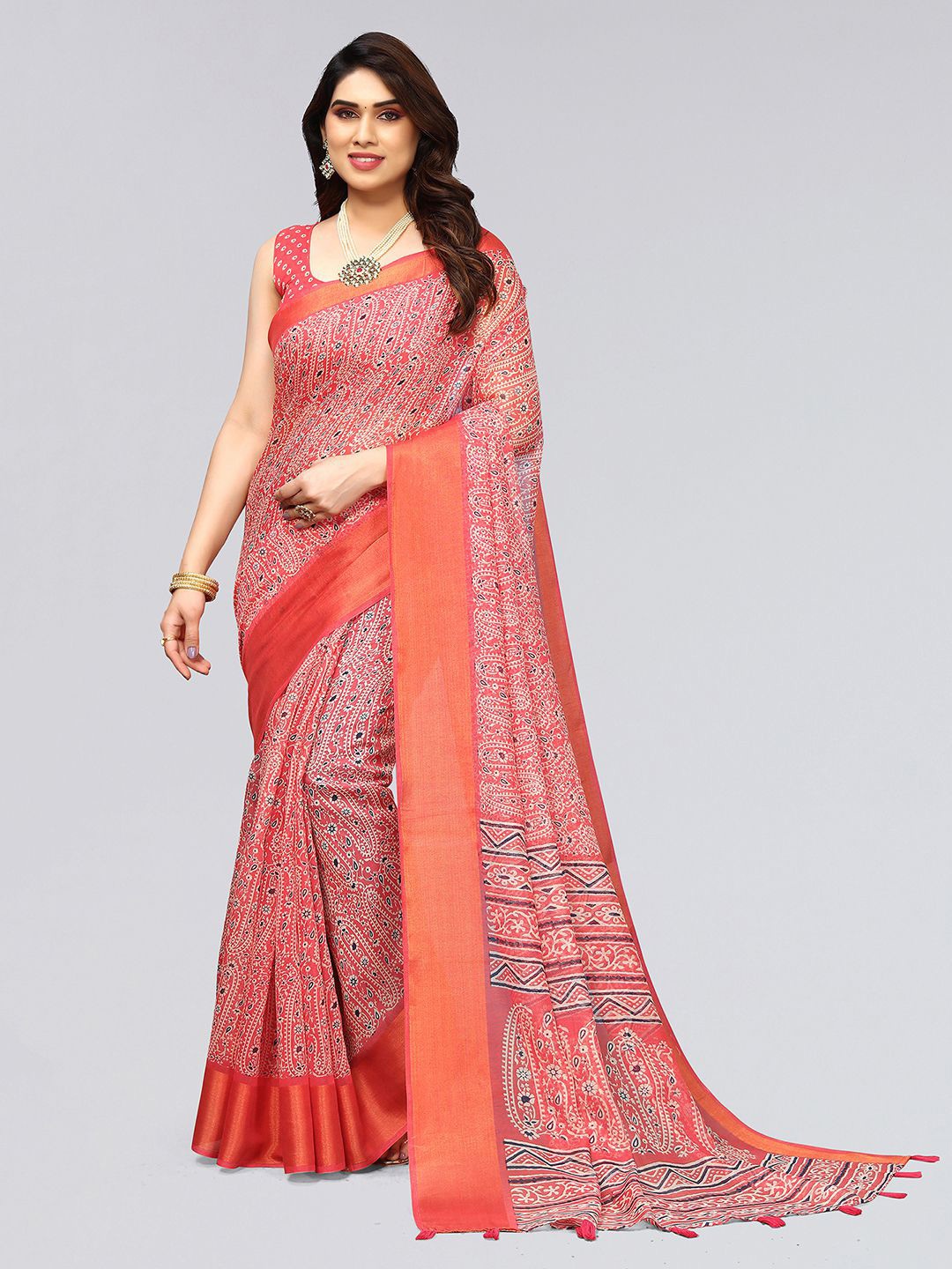 

KALINI Paisley Printed Zari Saree, Pink