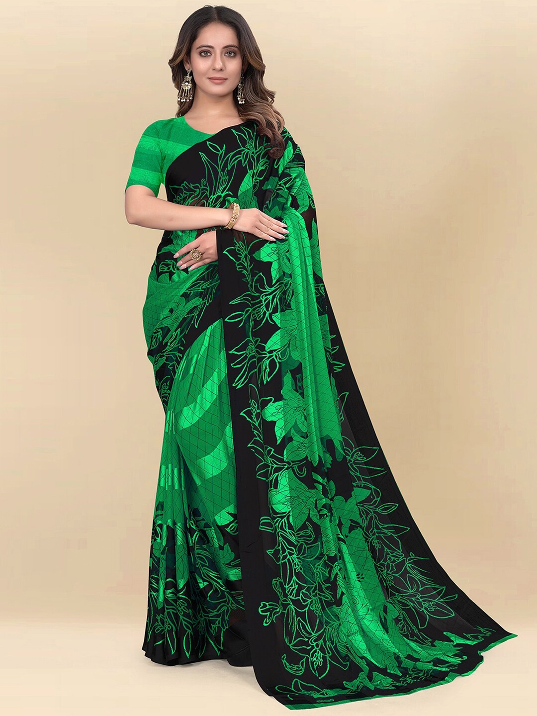 

Mitera Green & Black Floral Printed Poly Chiffon Saree