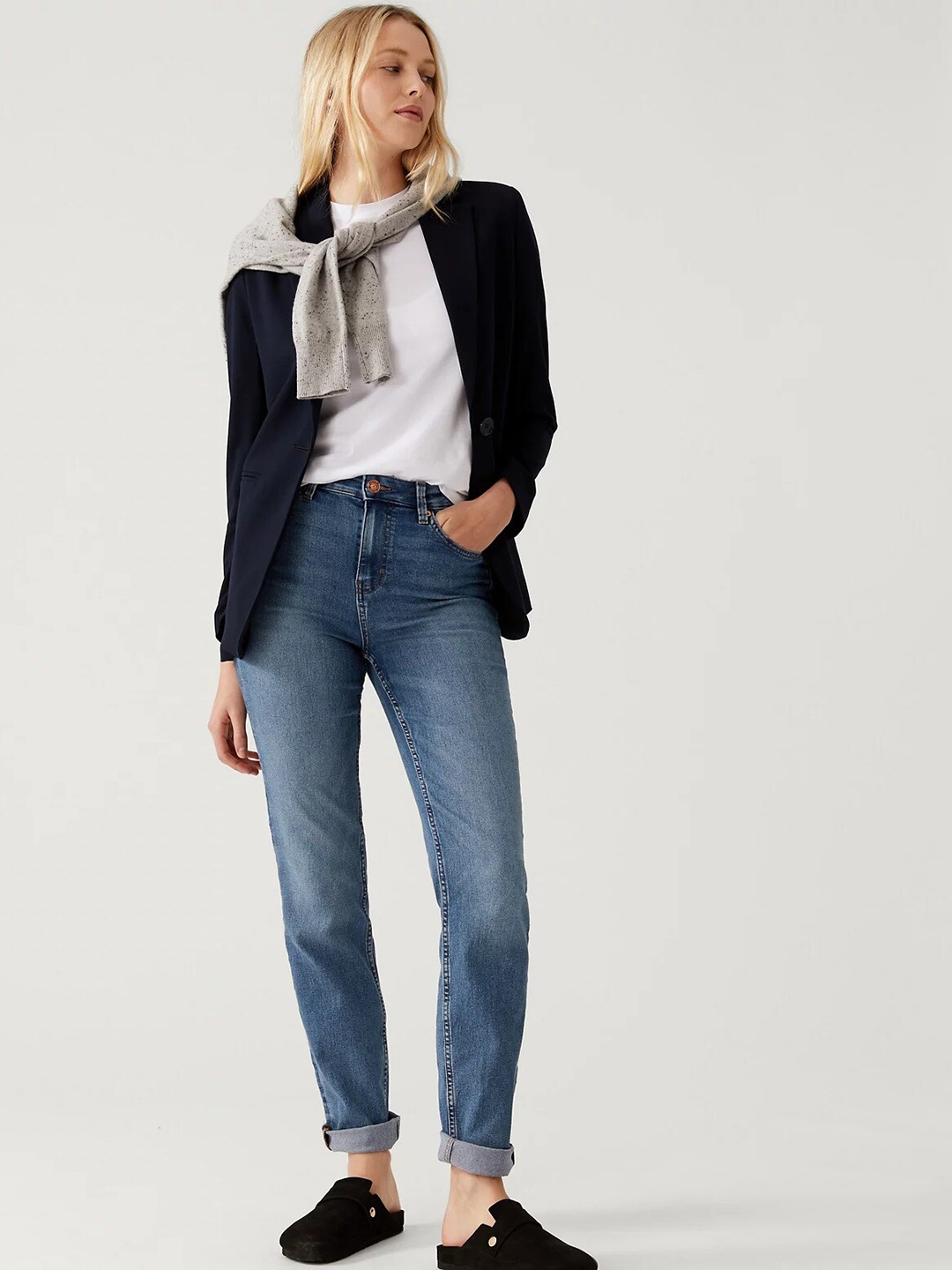 

Marks & Spencer Women Straight Fit High-Rise Clean Look Light Fade Jeans, Navy blue