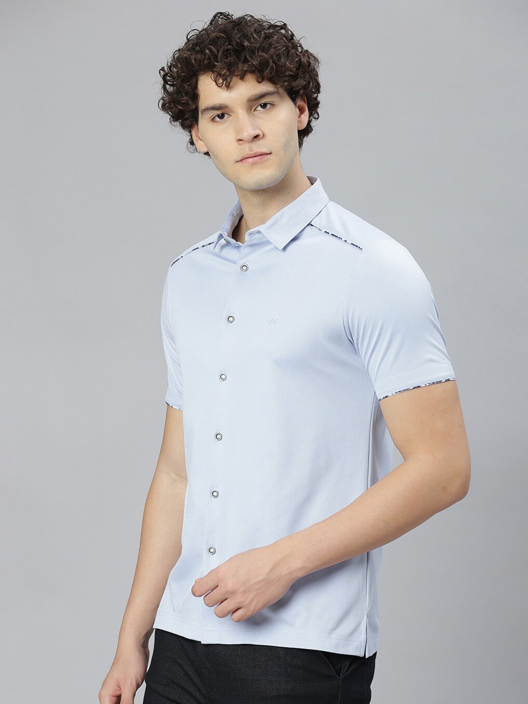 

Slowave Comfort Spread Collar Cotton Casual Shirt, Blue