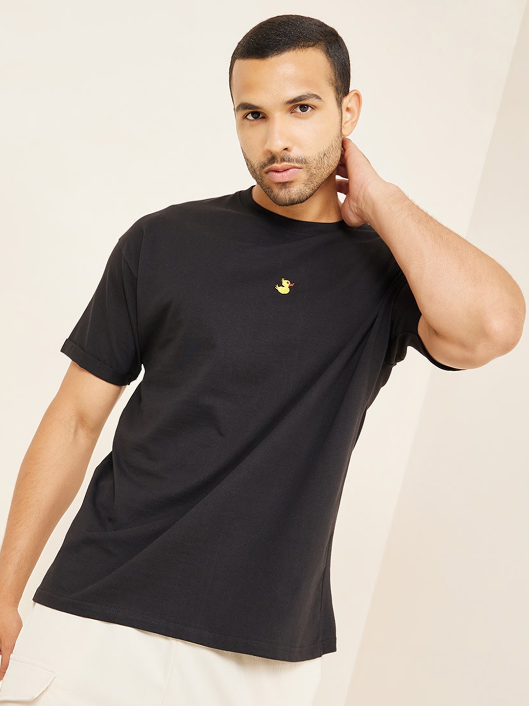 

Styli Men Black Pure Cotton T-shirt