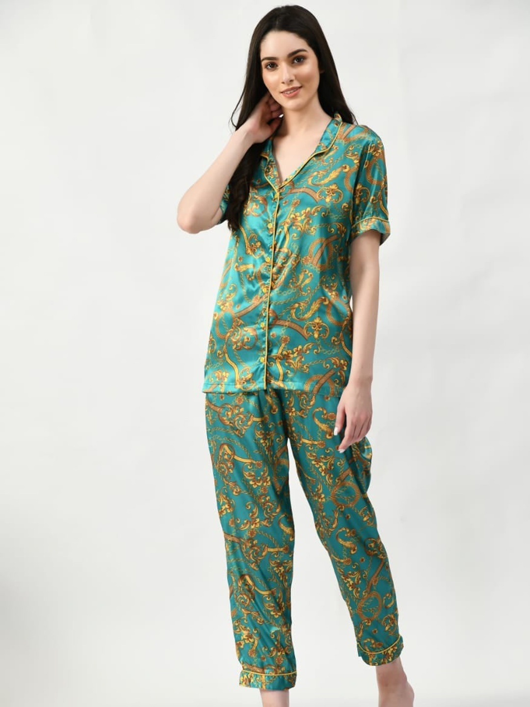 

Altiven Ethnic Motifs Printed Satin Night suit, Green