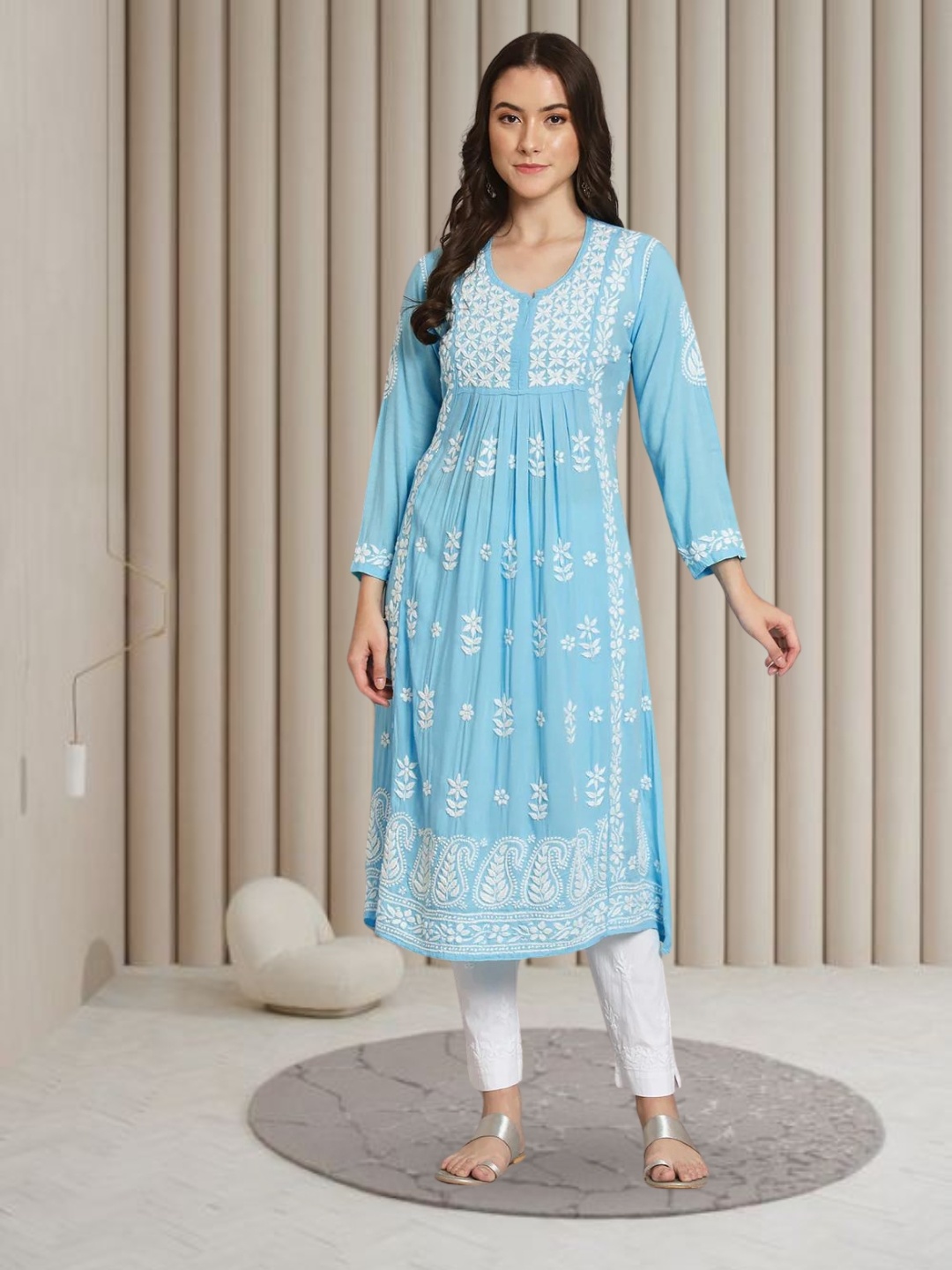 

PARAMOUNT CHIKAN Ethnic Motifs Embroidered Chikankari A-Line Kurta, Blue