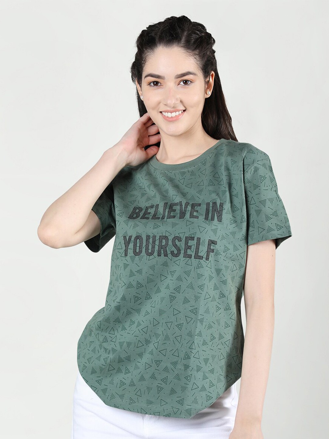 

Plagg Typography Printed Round Neck Cotton T-shirt, Green