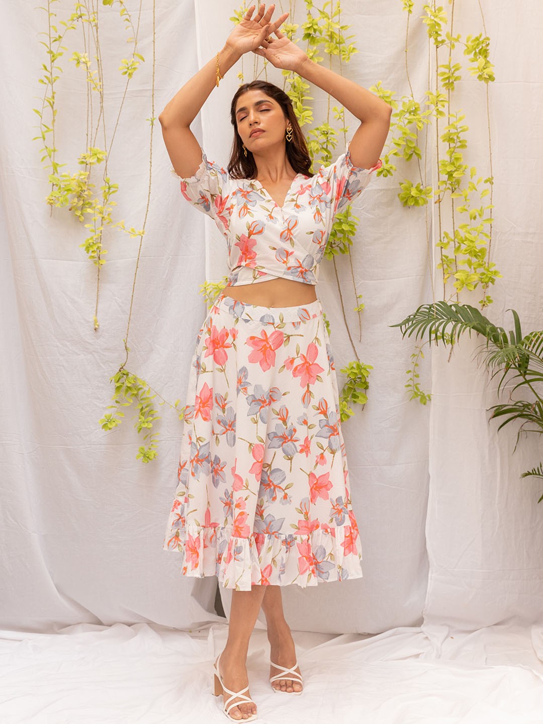 

Kohsh Floral Printed V-Neck Wrap Top With Skirt Co-Ords, White