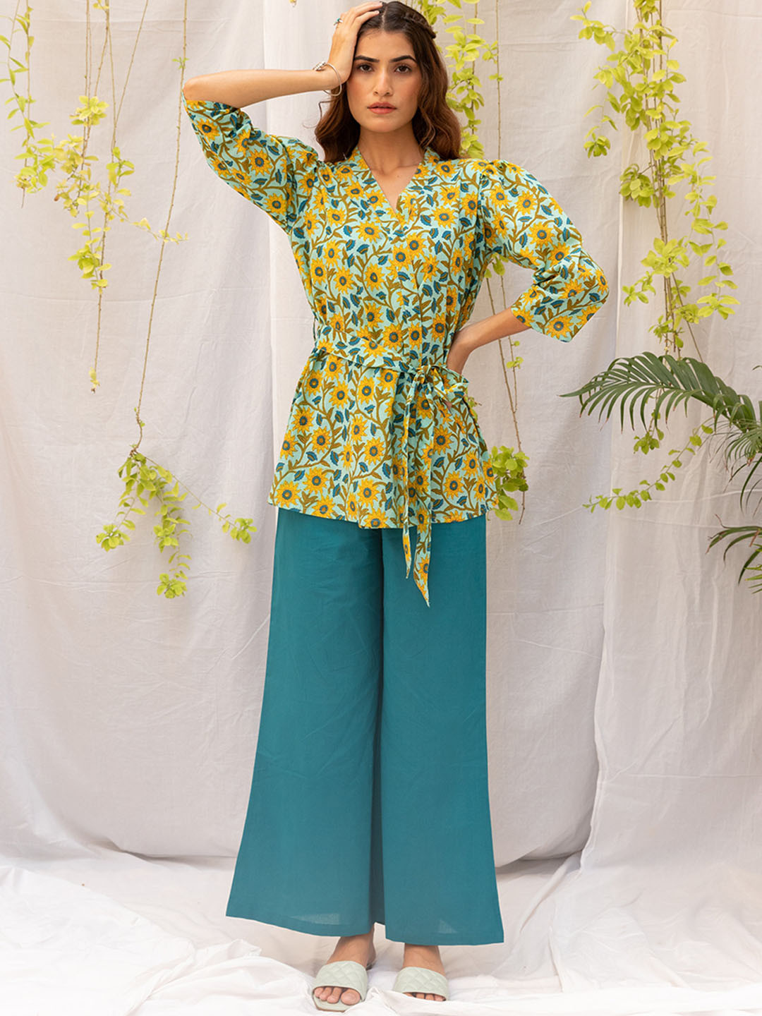 

Kohsh Floral Printed Pure Cotton Shirt With Wide Leg Palazzos Co-Ords, Green