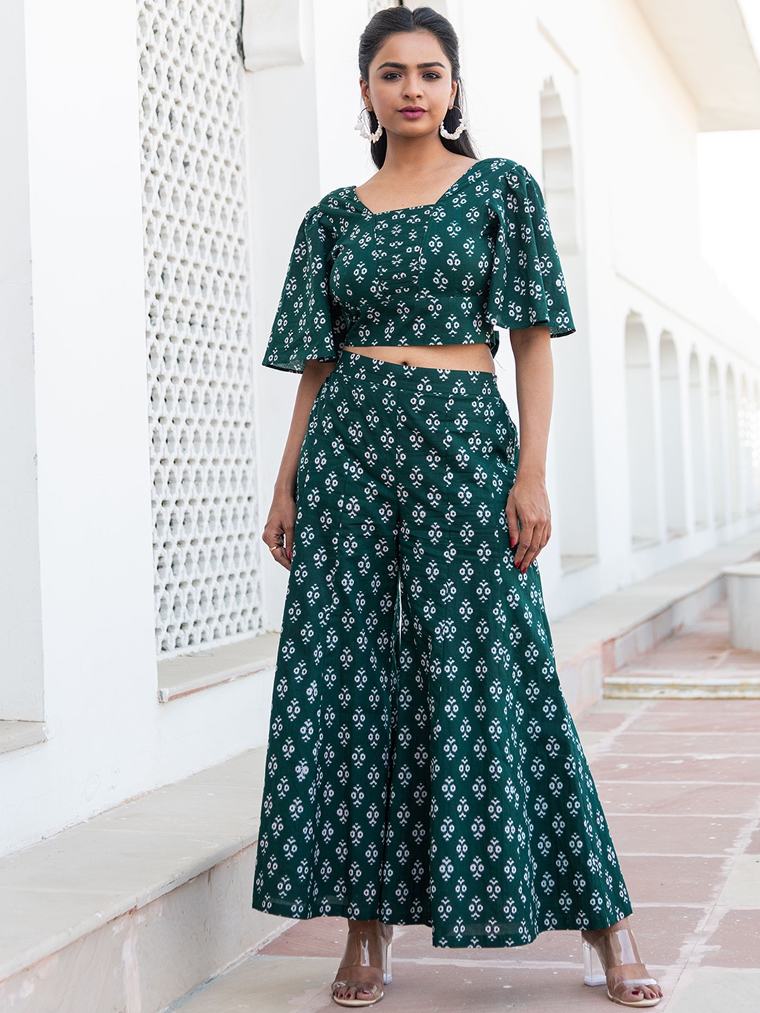 

Kohsh Printed Square Neck Crop Top With Palazzos Co-Ords, Green