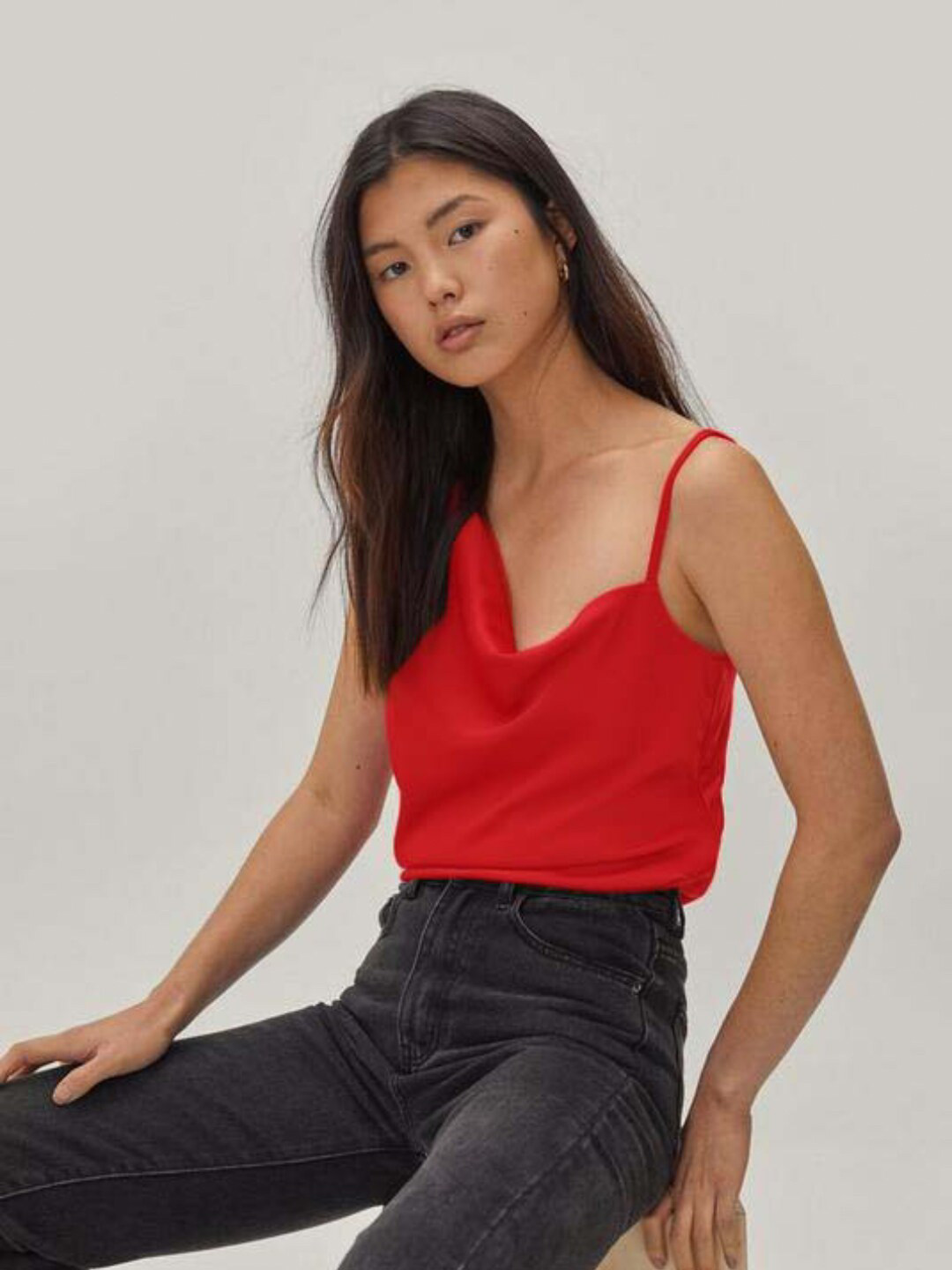 

Styched Cown Neck Satin Regular Top, Red