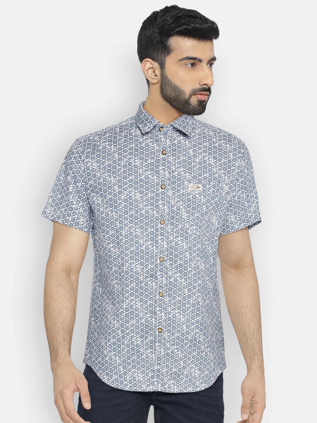 

U.S. Polo Assn. Denim Co. Men White & Blue Regular Fit Printed Casual Shirt