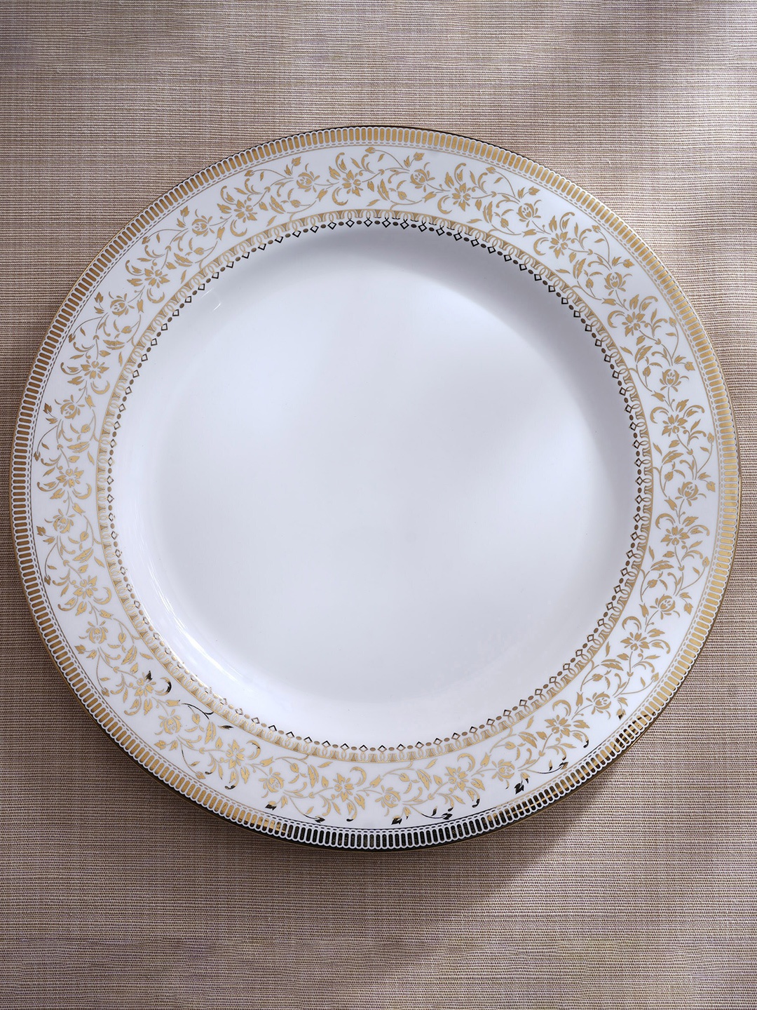 

Home Centre White & Gold-Toned 1 Piece Printed Bone China Matte Dinner Set