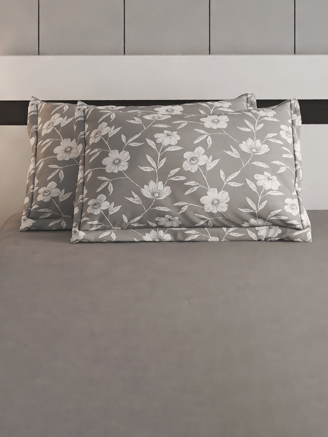 

Home Centre Colour Refresh Grey & White 2 Pieces Printed Cotton Pillow Covers