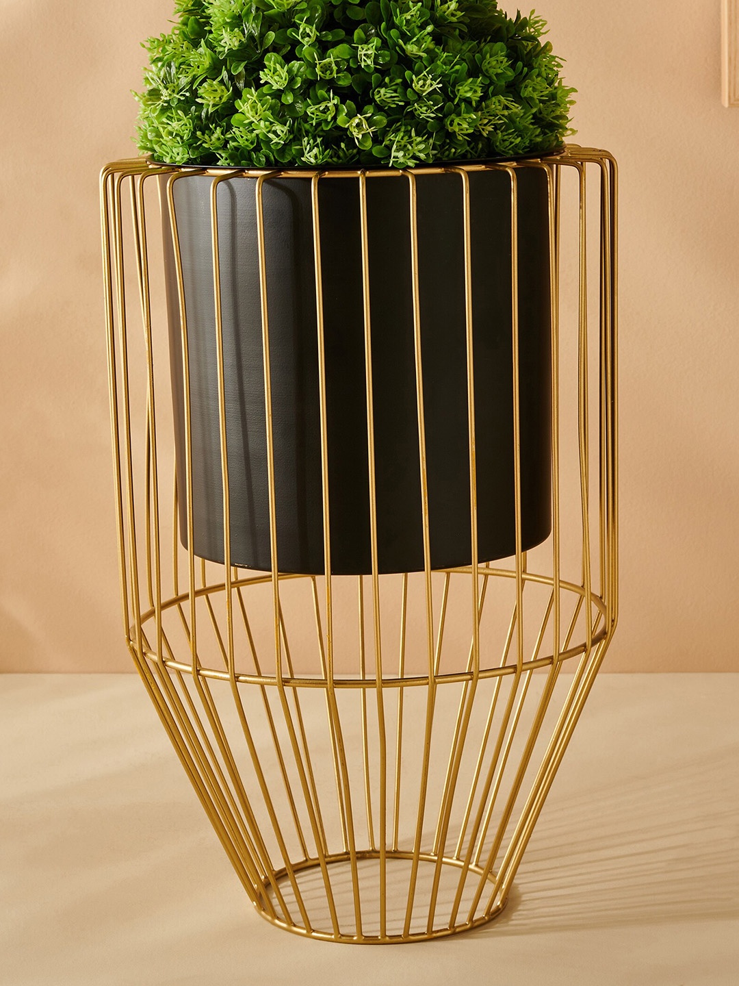 

Home Centre Gloria Iron Planter With Poke Stand, Gold