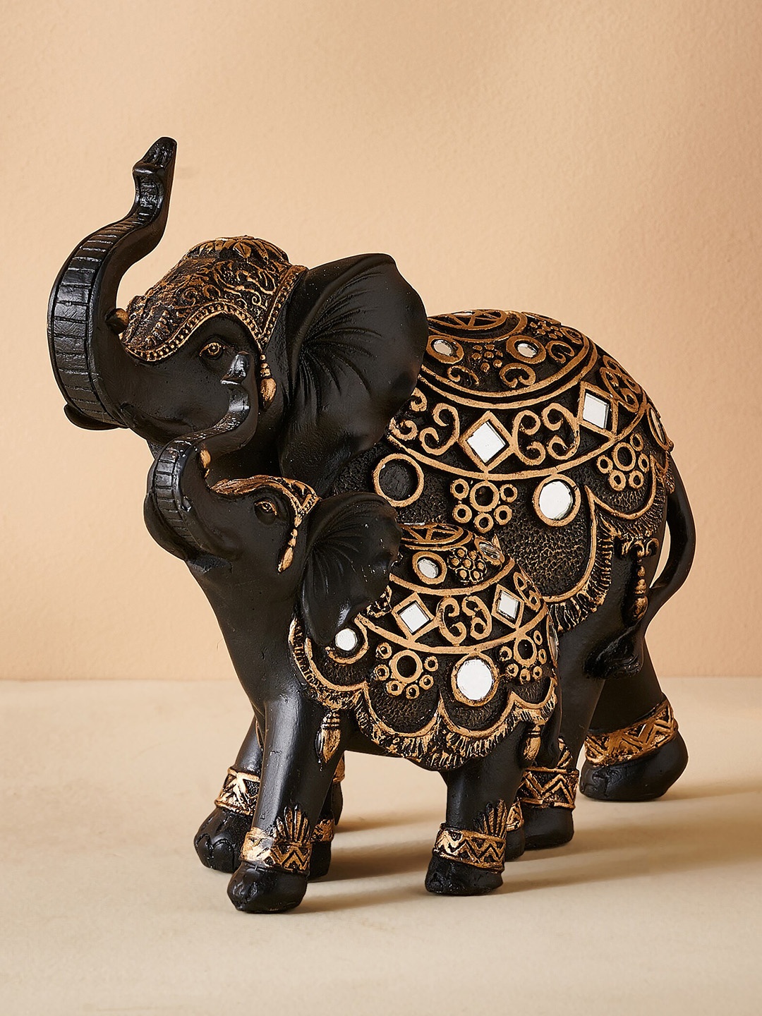 

Home Centre Black Elephants Figurine Showpieces