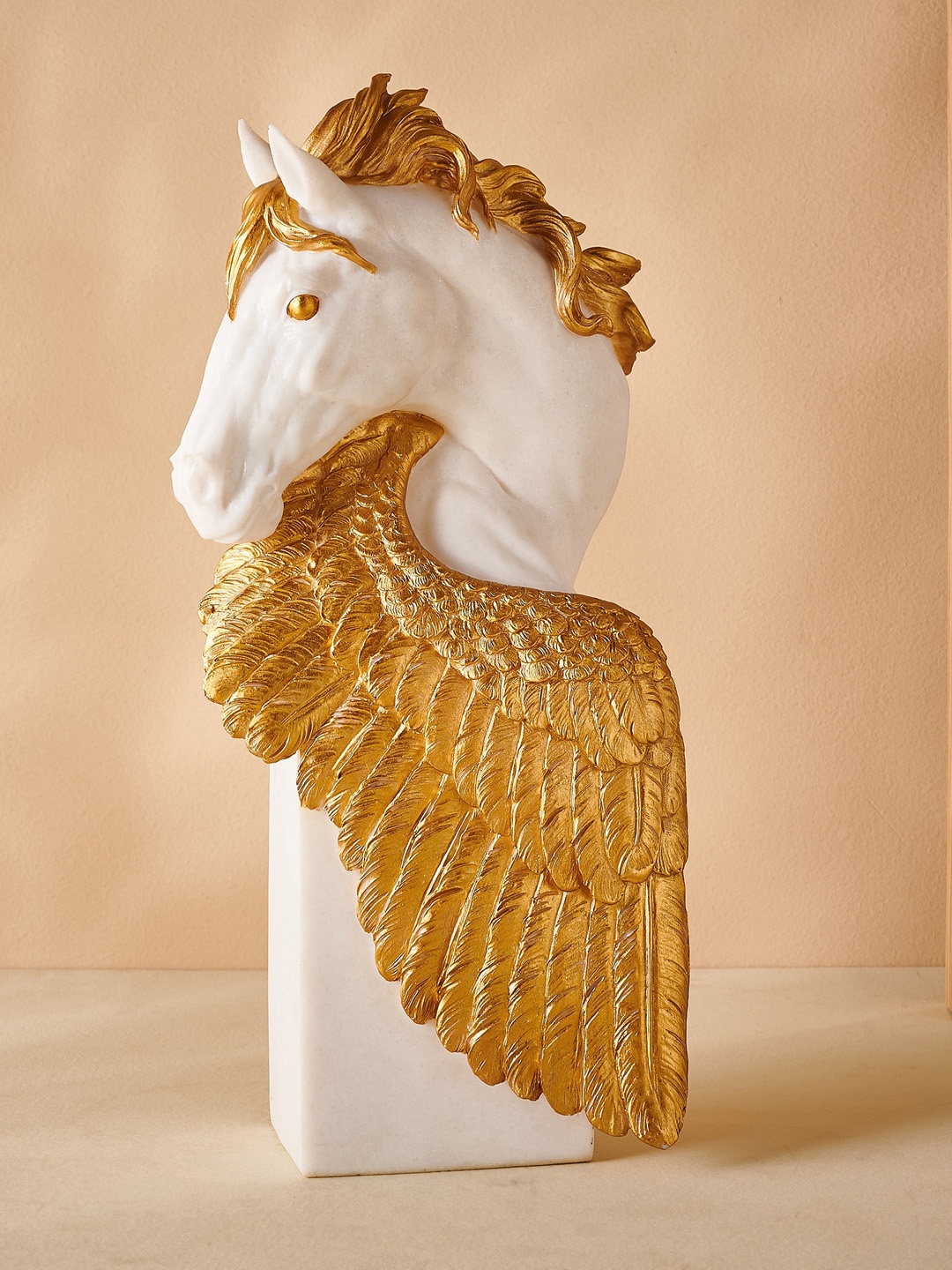 

Home Centre Rivoli White & Golden Textured Horse Head Figurine Showpiece
