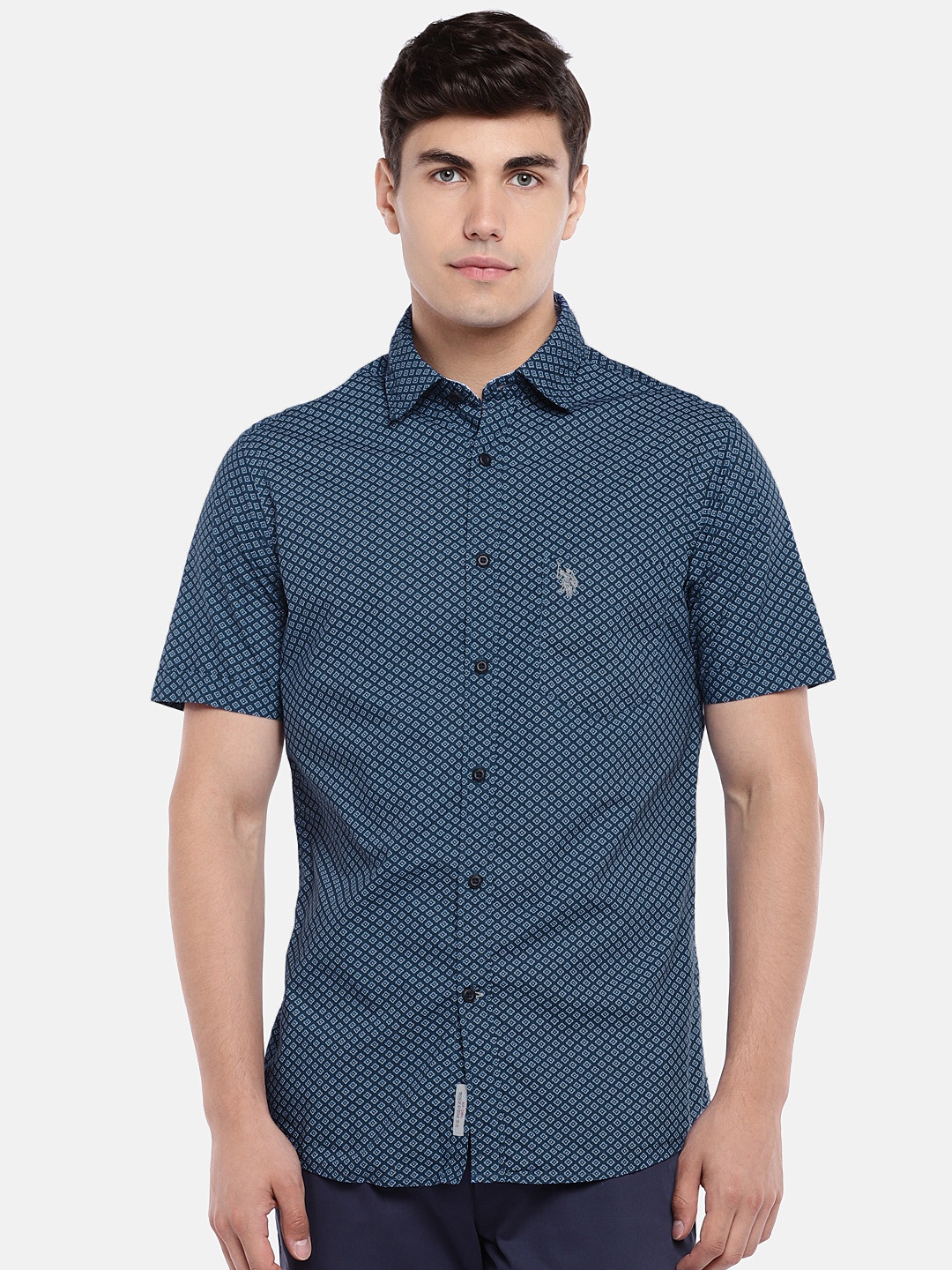 

U.S. Polo Assn. Men Blue Tailored Fit Printed Casual Shirt