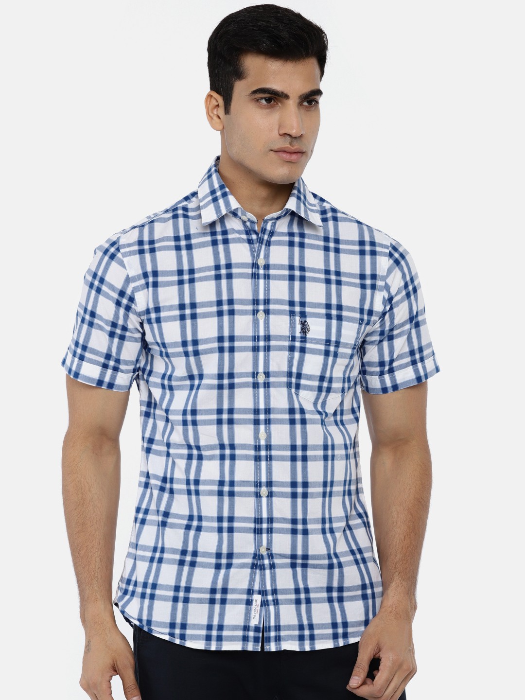 

U.S. Polo Assn. Men Blue & White Tailored Fit Checked Casual Shirt