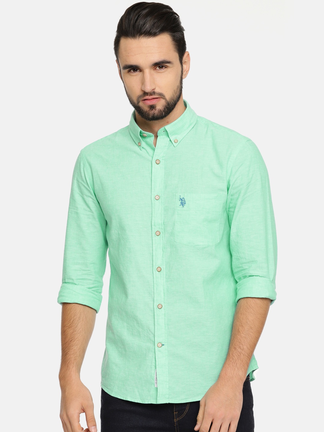 

U.S. Polo Assn. Men Green Tailored Fit Solid Casual Shirt