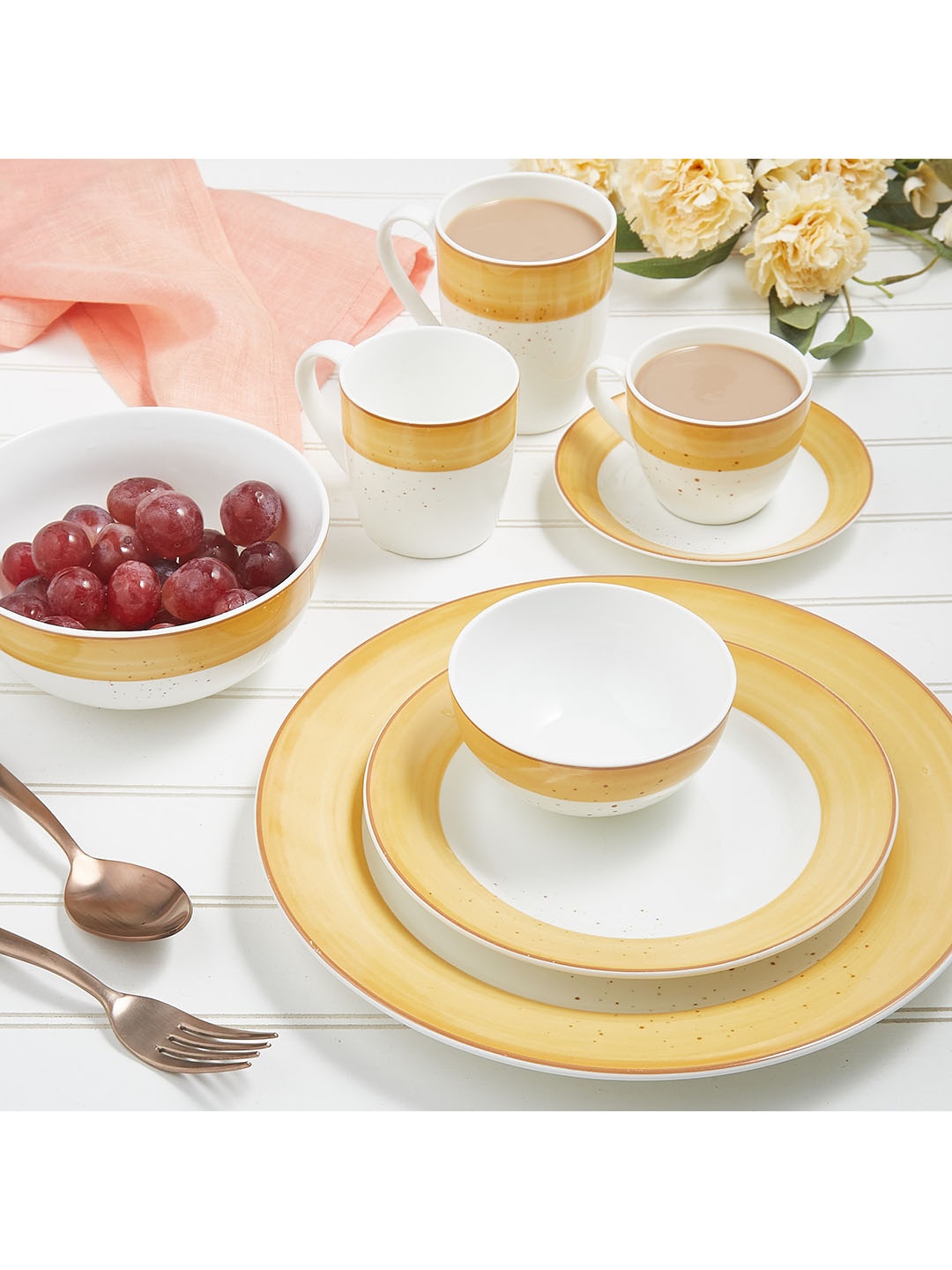

Home Centre White & Yellow Stoneware Matte Mug 310 ml
