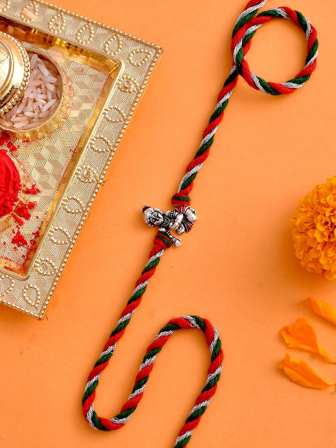 

Voylla Lord Ganesh Motif Rakhi, Silver