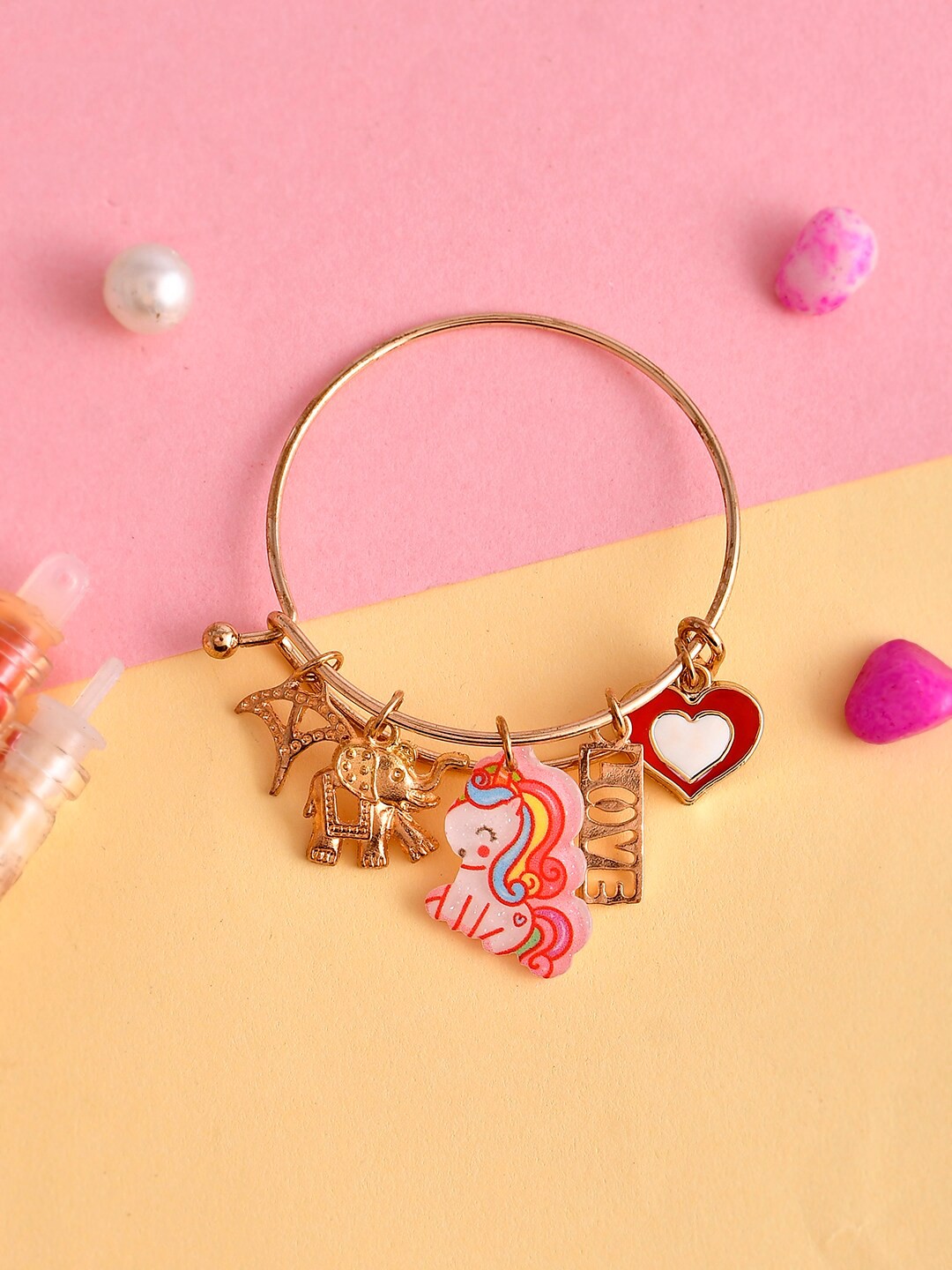 

Voylla Kids Heart & Animal Bracelet Rakhi, Gold