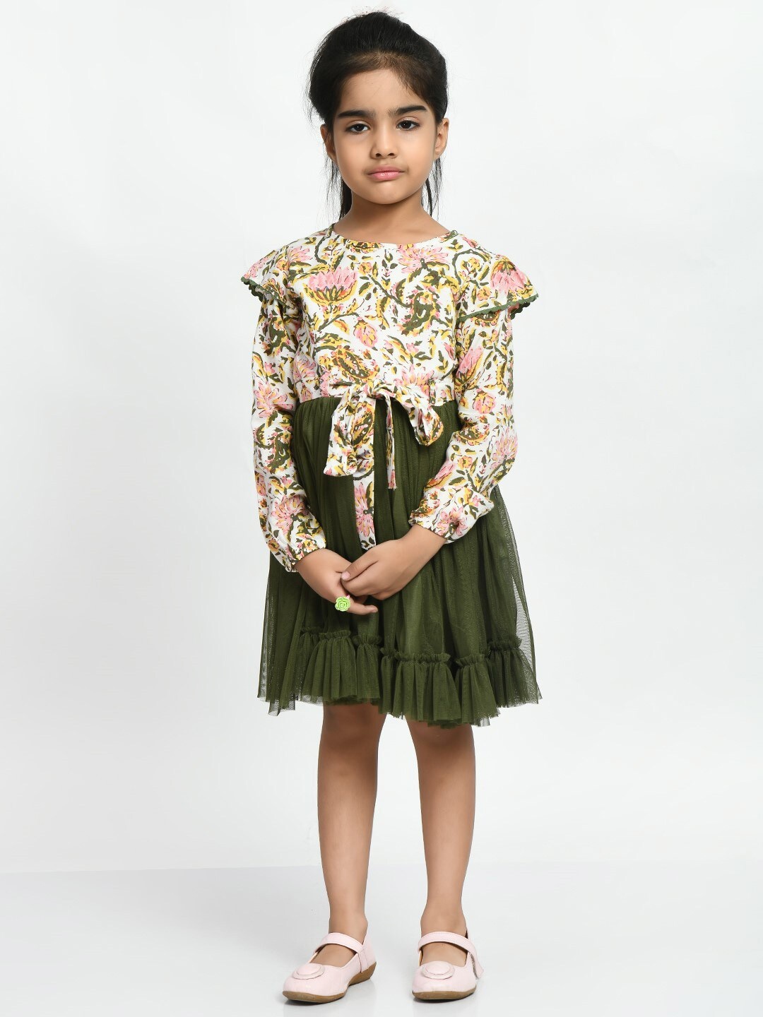 

Bella Moda Girls Floral Printed Gathered Cotton Fit & Flare Dress, Green