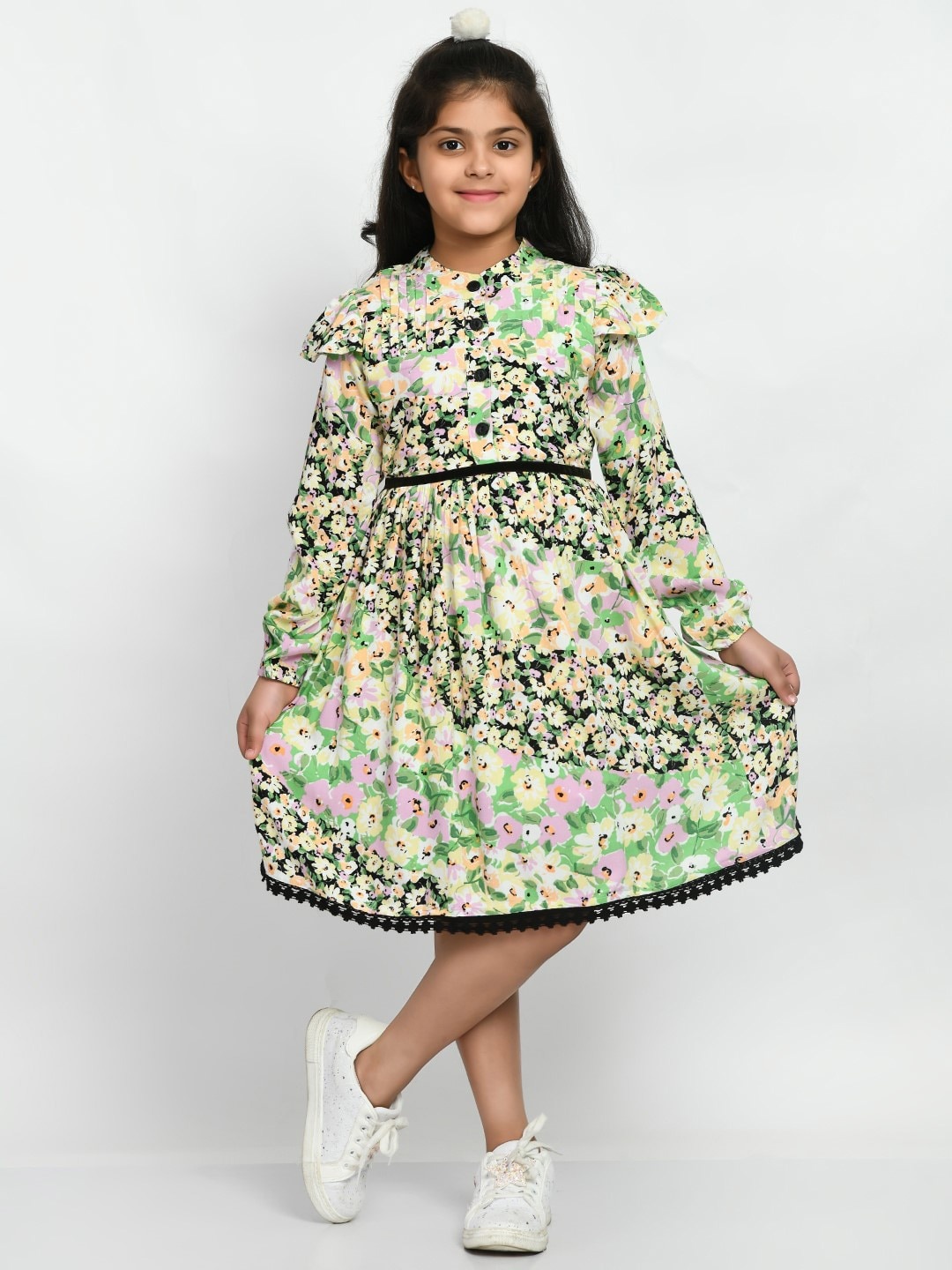 

Bella Moda Girls Floral Printed Puff Sleeves Mandarin Collar Cotton Fit & Flare Dress, Green