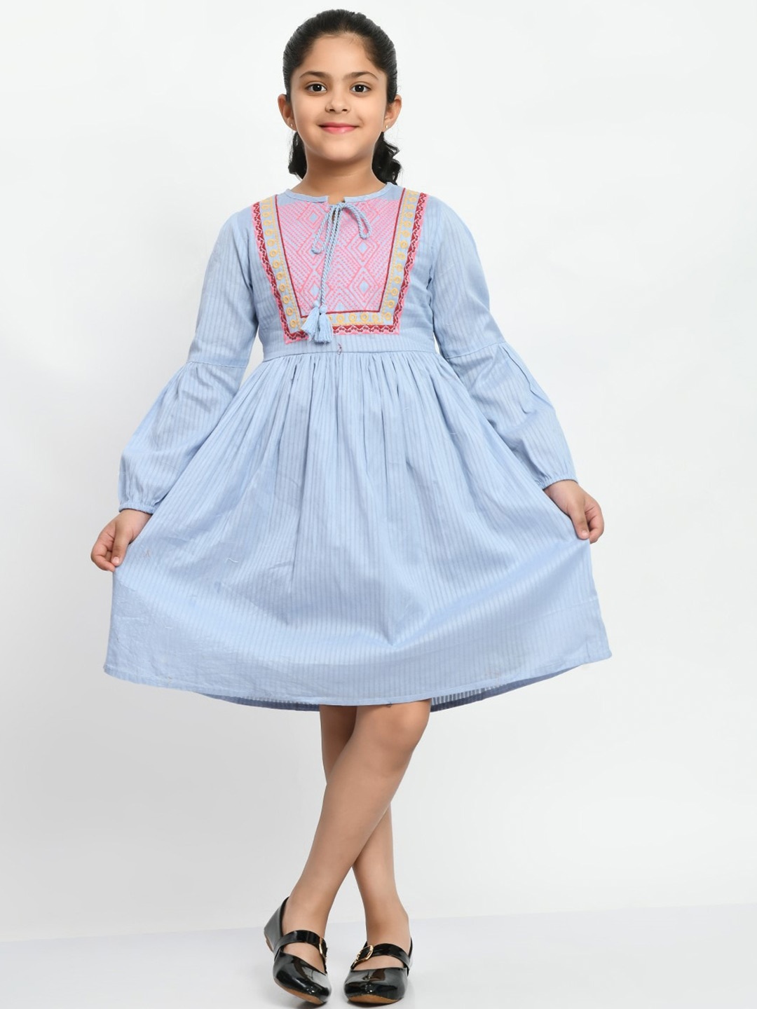 

Bella Moda Girls Floral Embroidered Puff Sleeves Pure Cotton Fit & Flare Dress, Grey