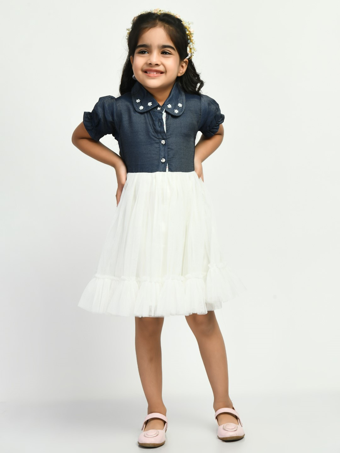 

Bella Moda Girls Colourblocked Puff Sleeves Peter Pan Collar Fit & Flare Dress, White