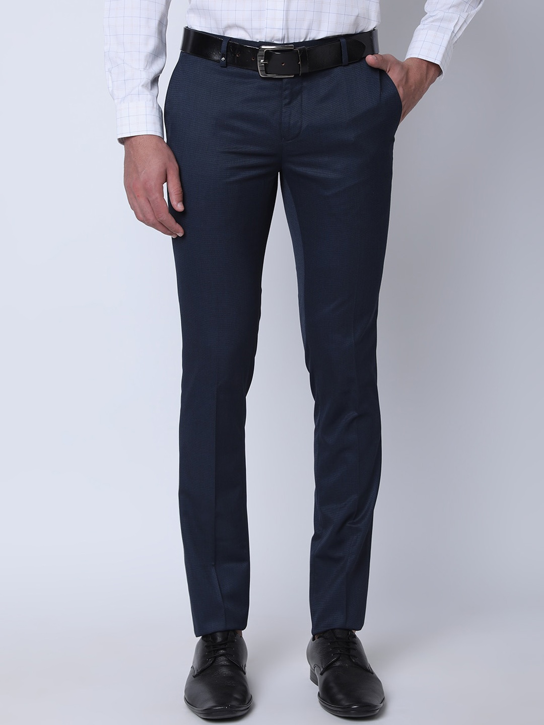 

Oxemberg Men Slim Fit Formal Trousers, Navy blue