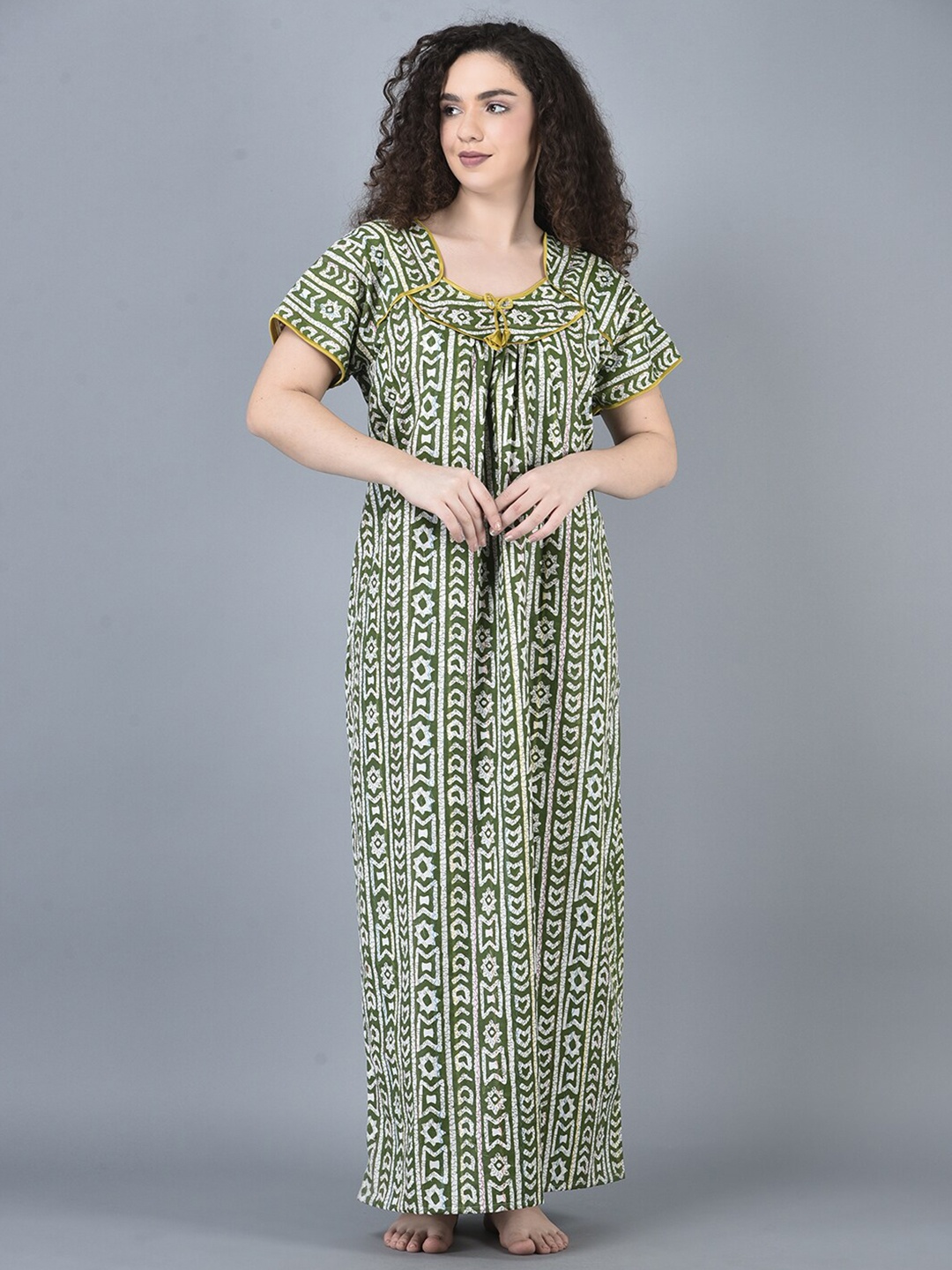 

Noty Ethnic Motifs Printed Maxi Nightdress, Green