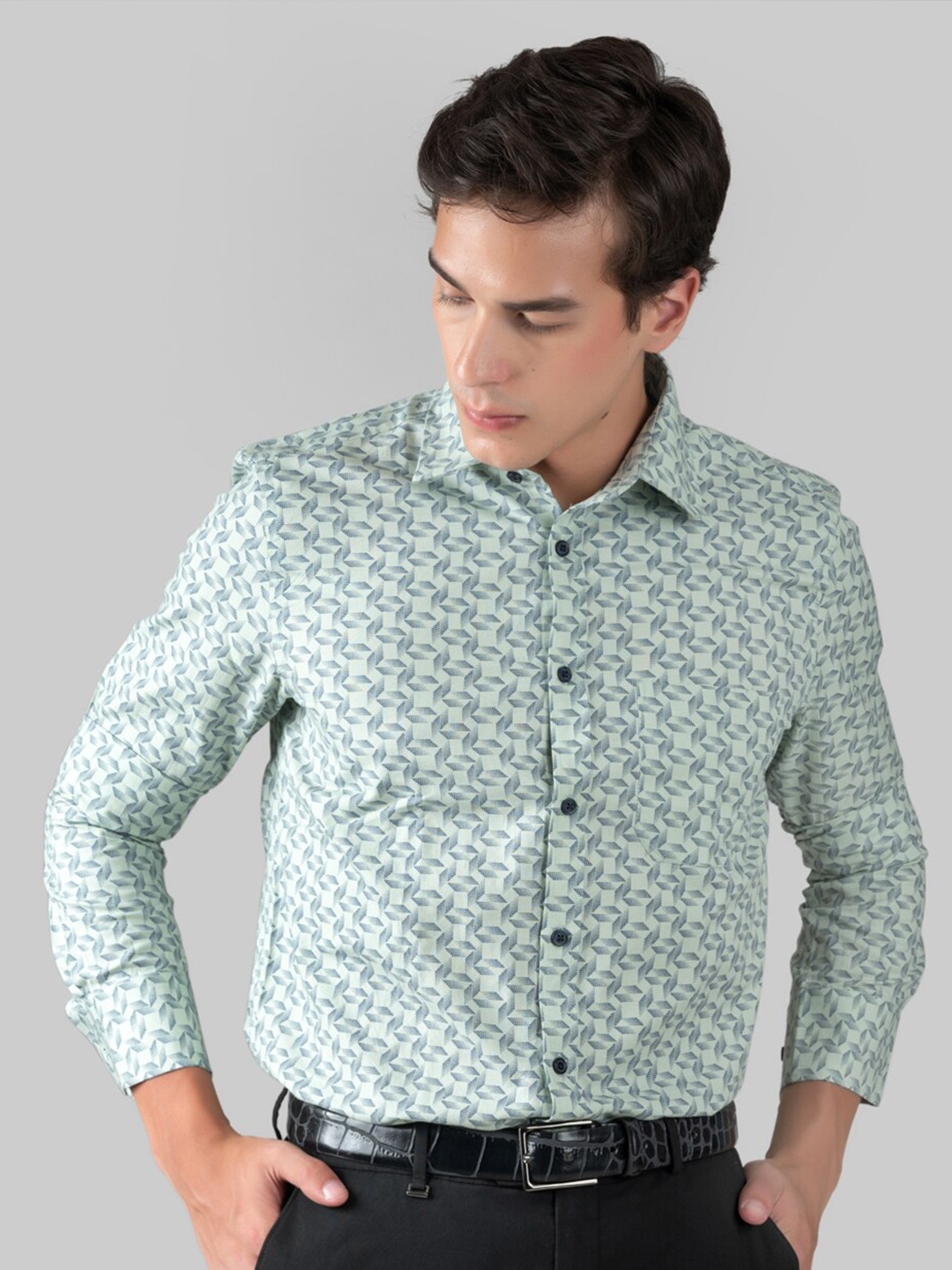 

MUTAQINOTI Geometric Printed Cotton Comfort Formal Shirt, Green