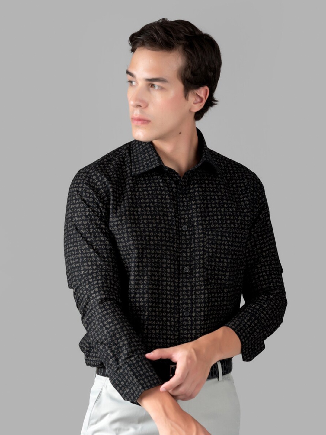 

MUTAQINOTI Men Checked Cotton Comfort Opaque Formal Shirt, Black