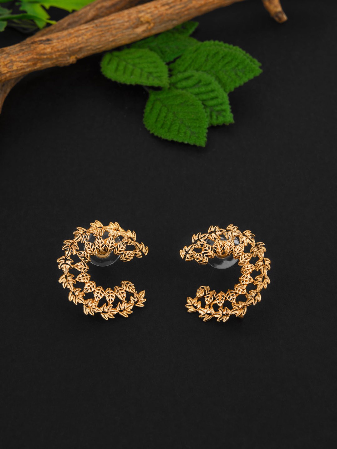 

E2O Gold-Plated Contemporary Studs Earrings