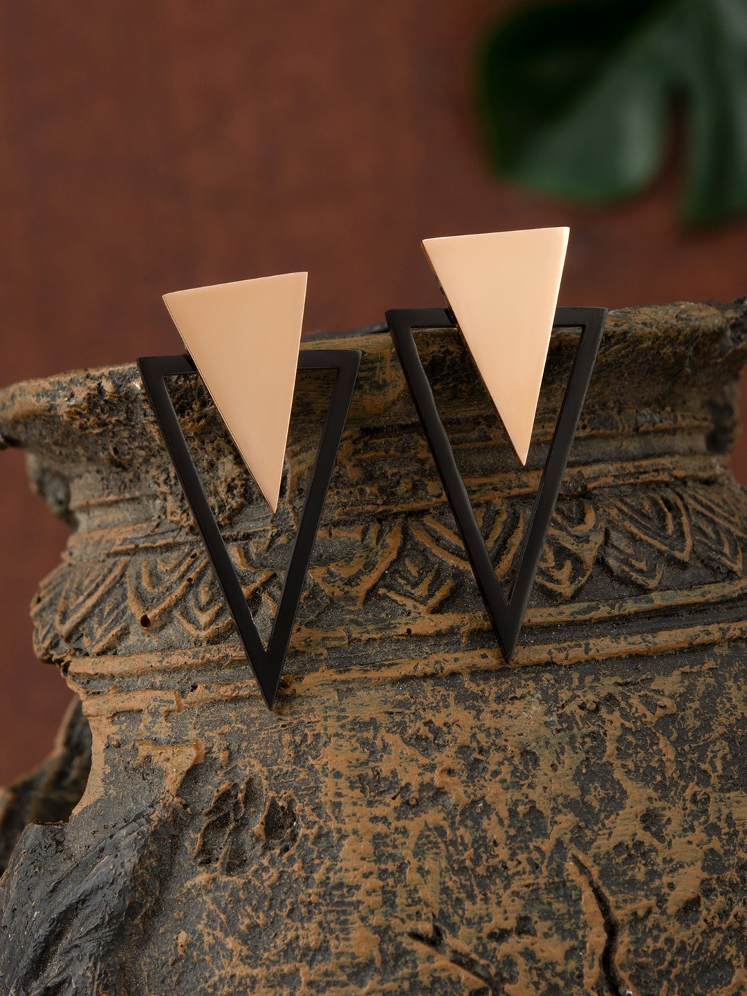 

E2O Gold-Plated Triangular Drop Earrings