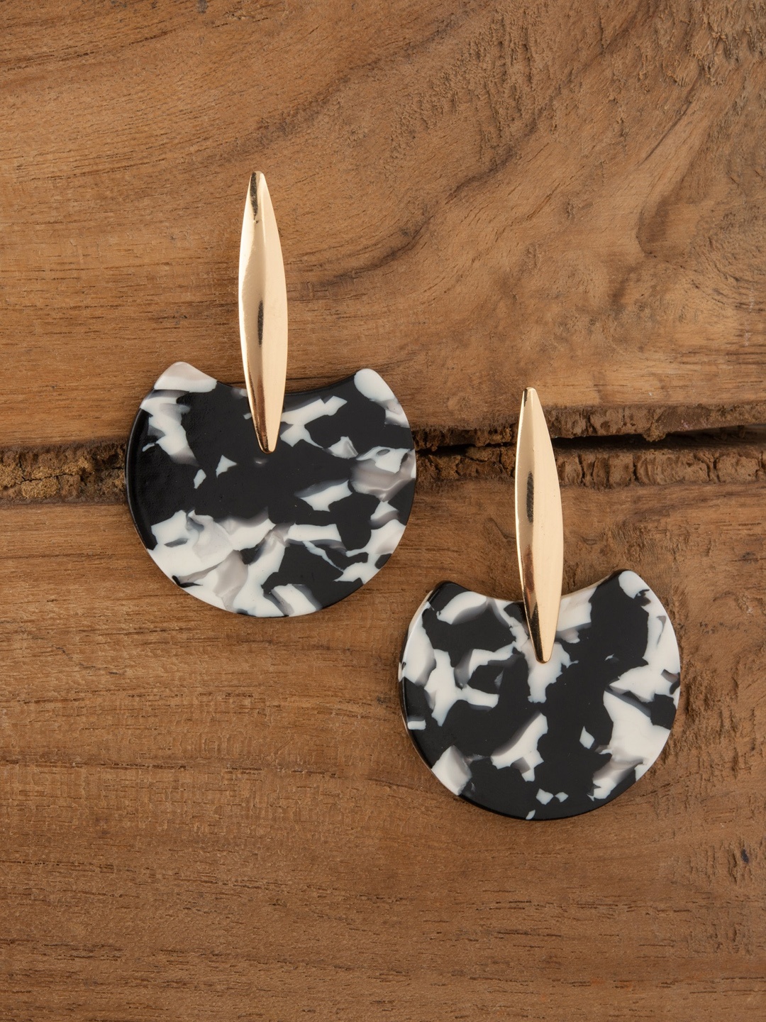 

E2O Contemporary Drop Earrings, Black