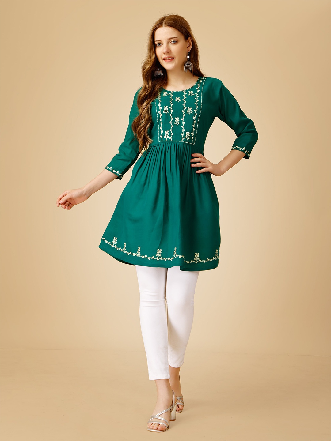 

BAPS Ethnic Motifs Embroidered Sequined A-Line Kurti, Green