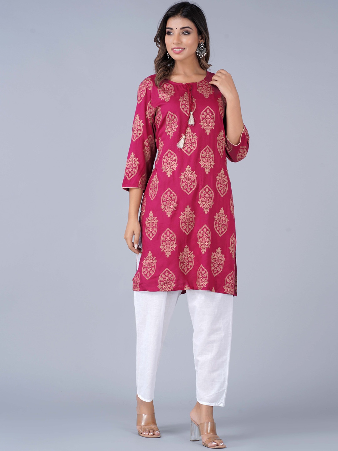 

HERE&NOW Red Ethnic Motifs Printed Tie -Up Neck Straight Kurta