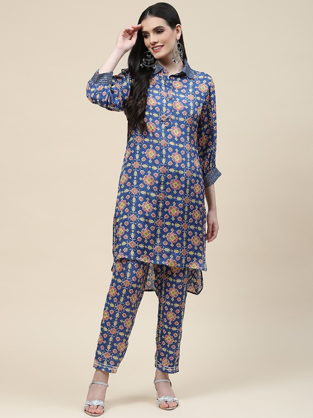 

Meena Bazaar Ethnic Motifs Printed Regular Kurta With Trousers, Blue