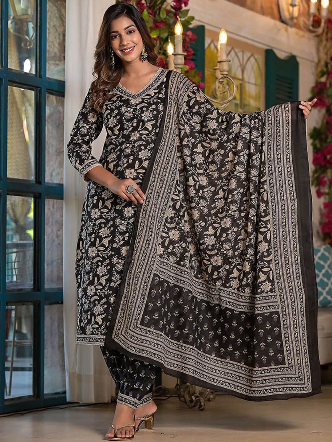 

Meena Bazaar Floral Printed Regular Kurta with Trousers & Dupatta, Black