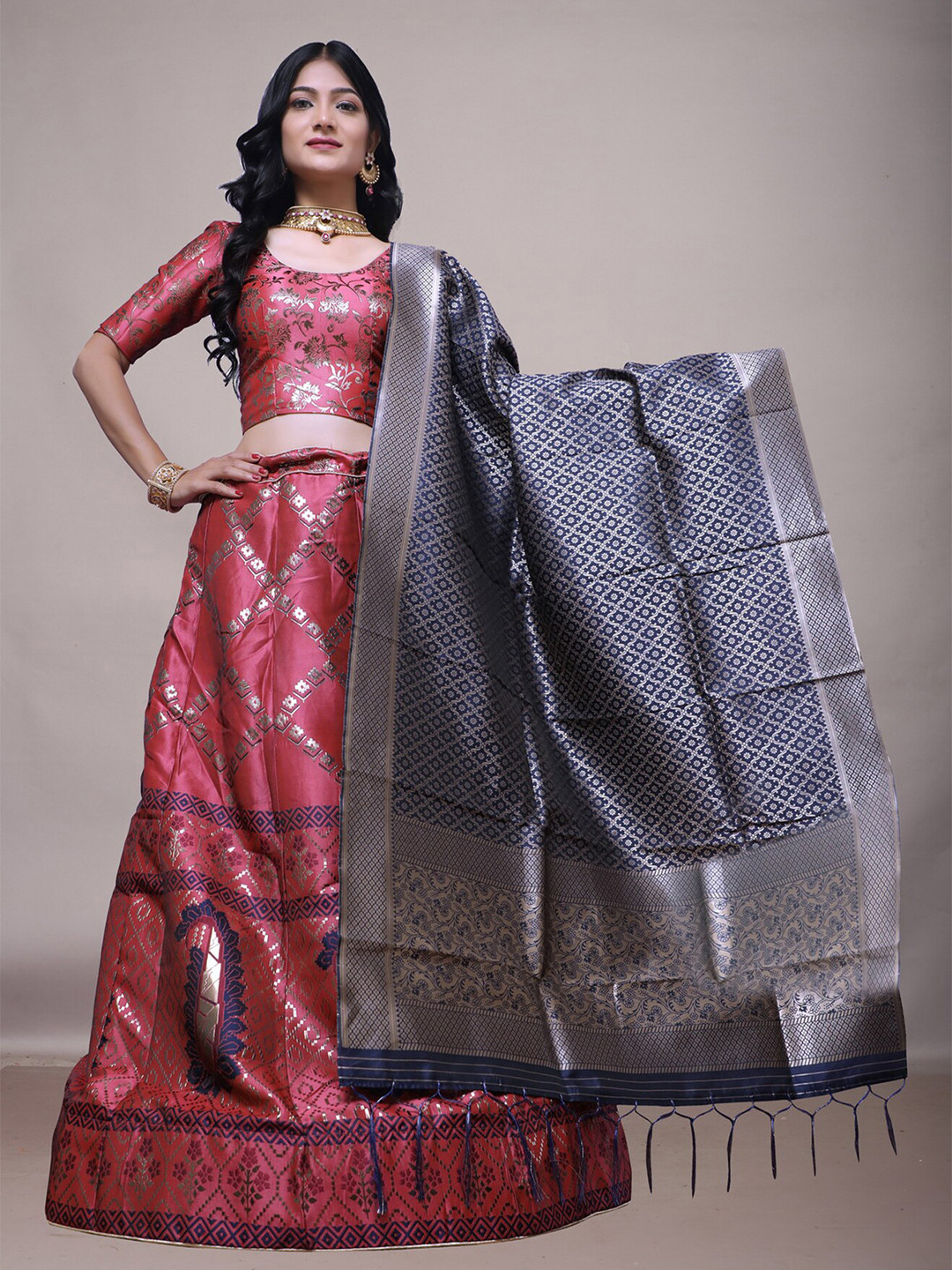

Ekta Textiles Semi-Stitched Lehenga & Blouse With Dupatta, Magenta