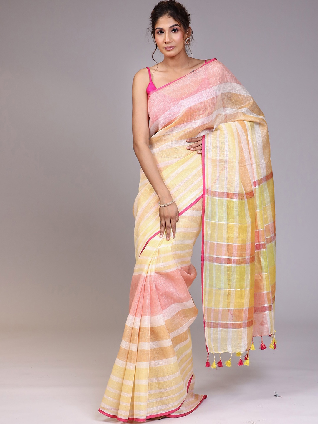 

ZARI Striped Linen Blend Saree, Mauve