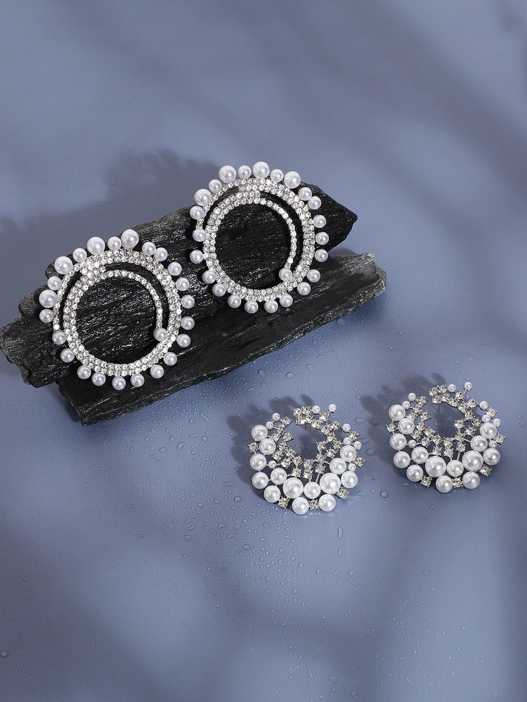 

SOHI Set Of 2 Silver-Plated Contemporary Studs Earrings