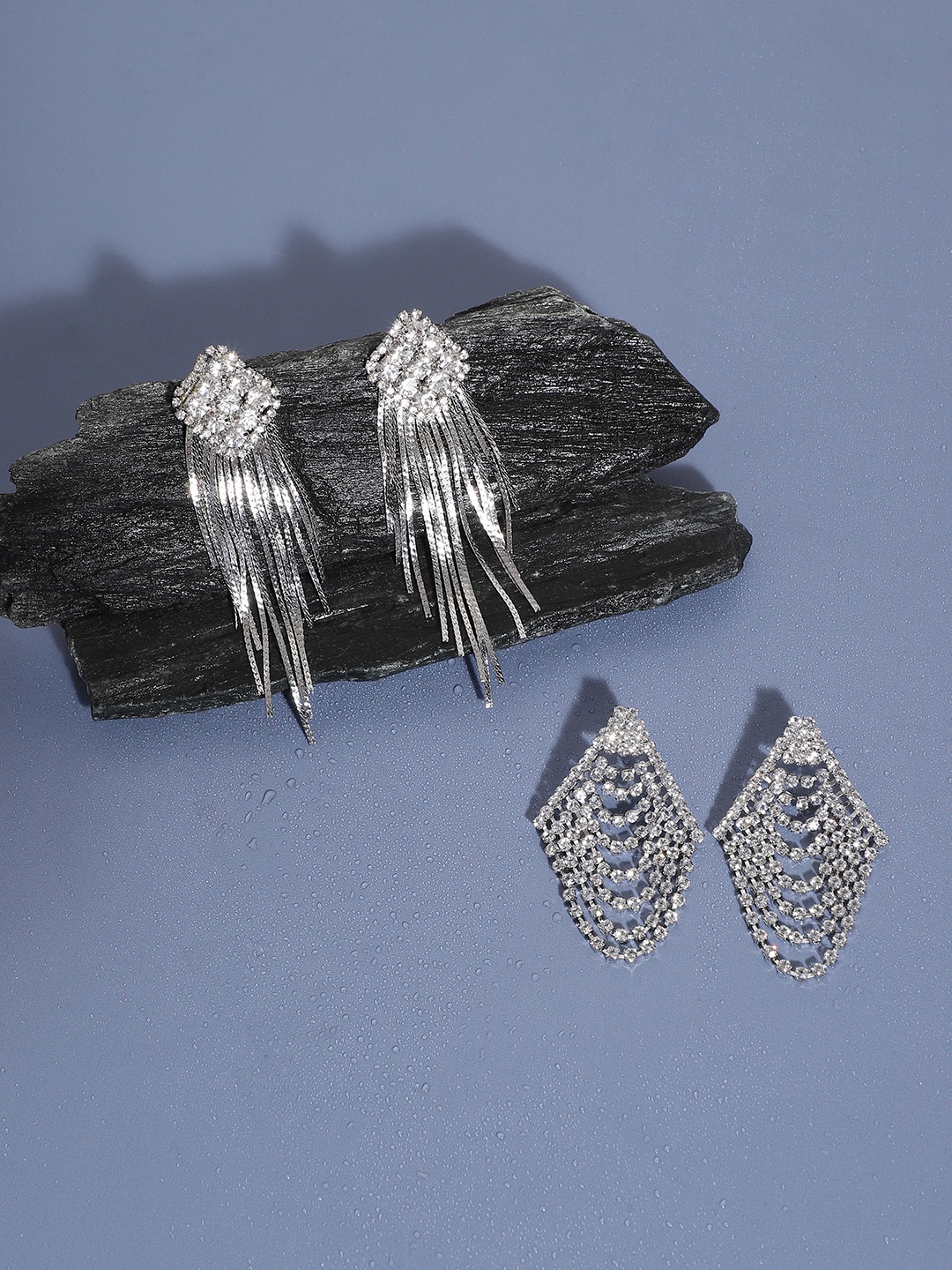 

SOHI Pack Of 2 Silver-Plated Contemporary Drop Earrings