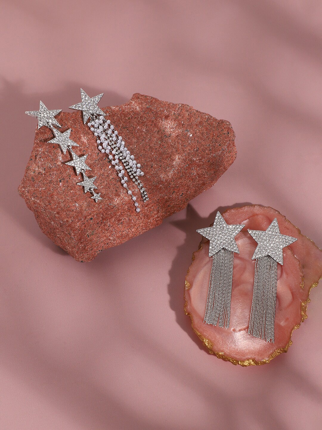 

SOHI Pack Of 2 Silver-Plated Contemporary Drop Earrings