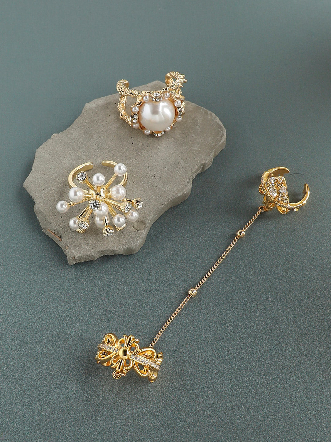 

SOHI Set Of 3 Gold-Plated Rings