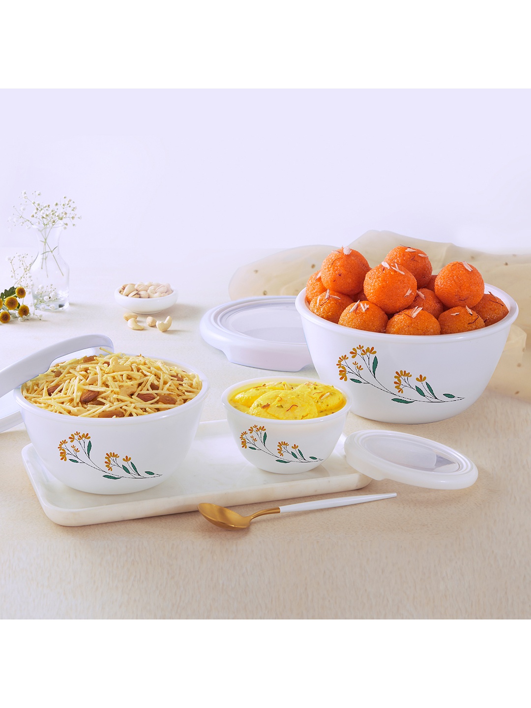 

Cello Royale Series 3pc Yellow Blossom Opalware Mixing Bowl & Premium Lid-500ml,1 L,1.5 L, White